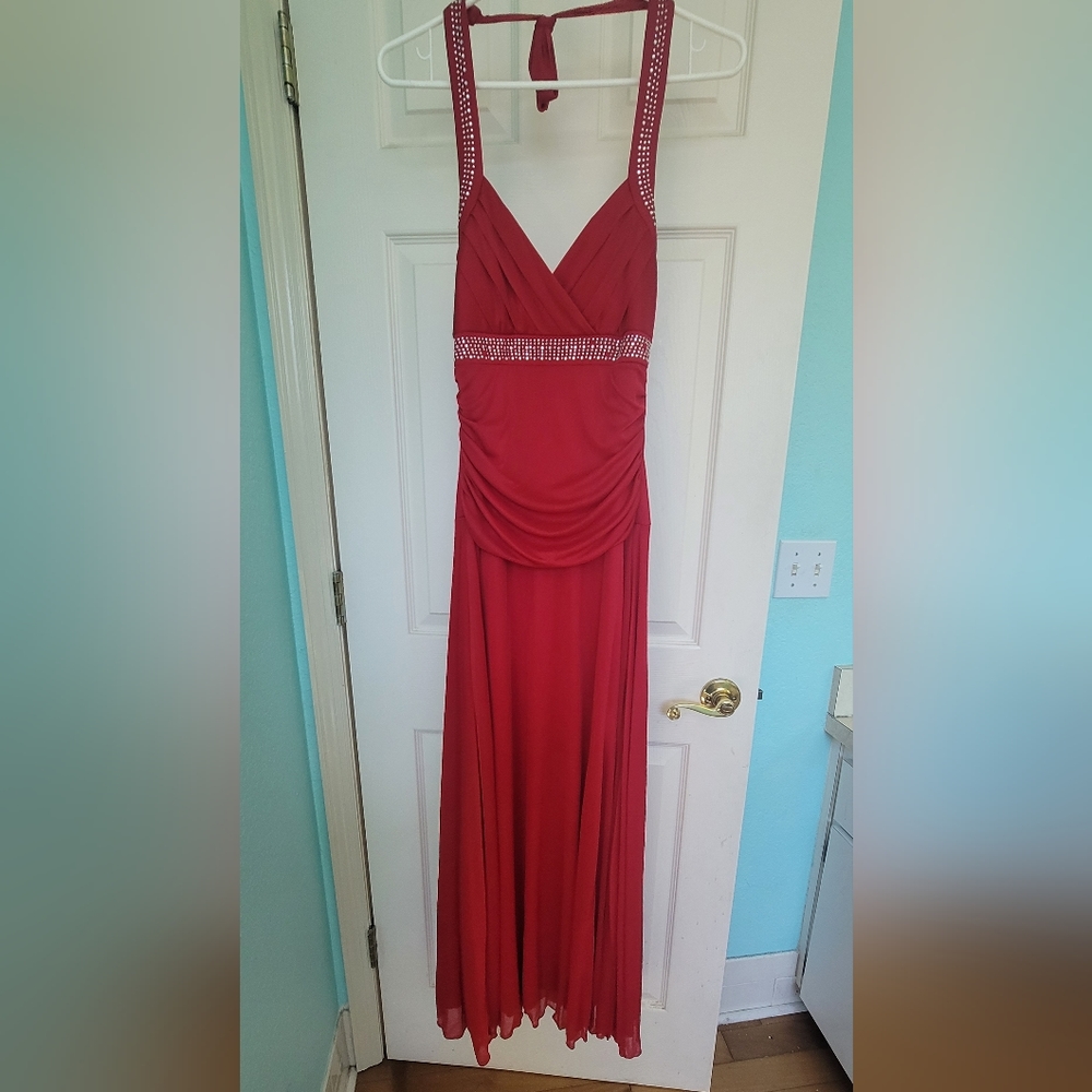 Gorgeous Red Dress